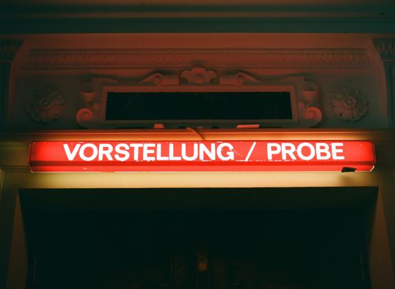 Vestibül