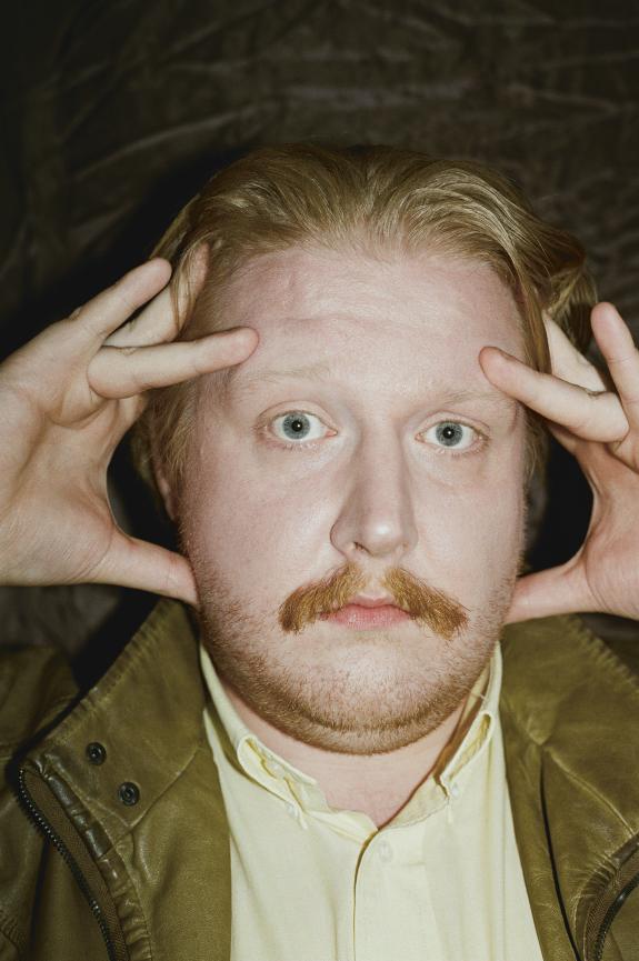 Exputo jugis ludus quidem singularis.